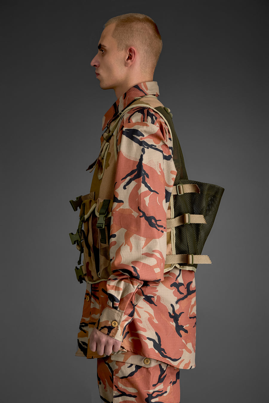 Military Tactical Vest - Desert Camo